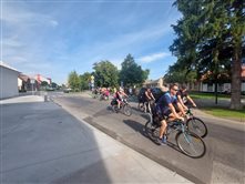 Výlet na bicykloch 2022 - dekoratívna grafika